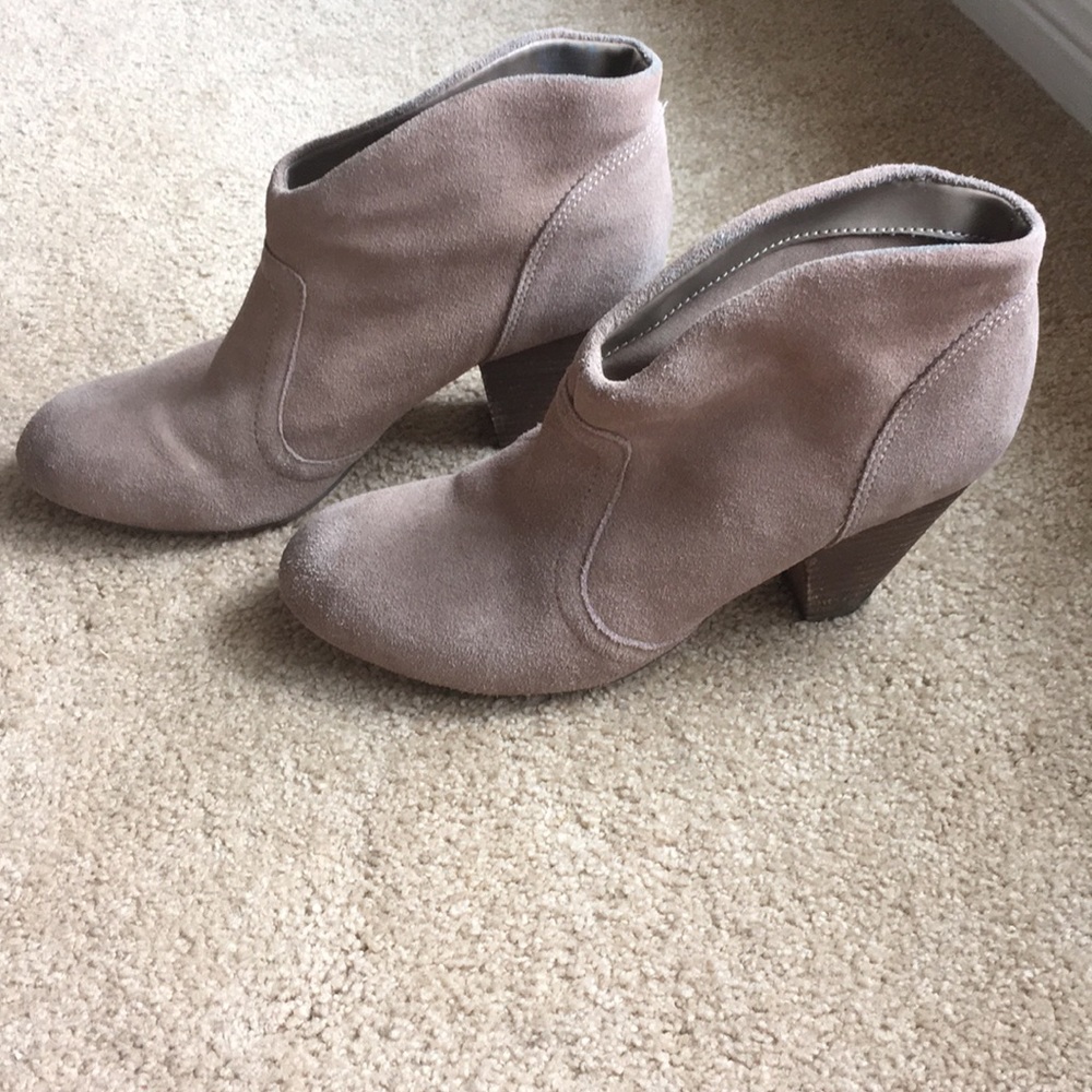 Tan/Beige Booties
